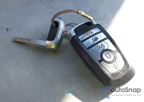 2020 Ford Expedition Limited из США, поврежденный, VIN 1FMJU1KT8LEA81760